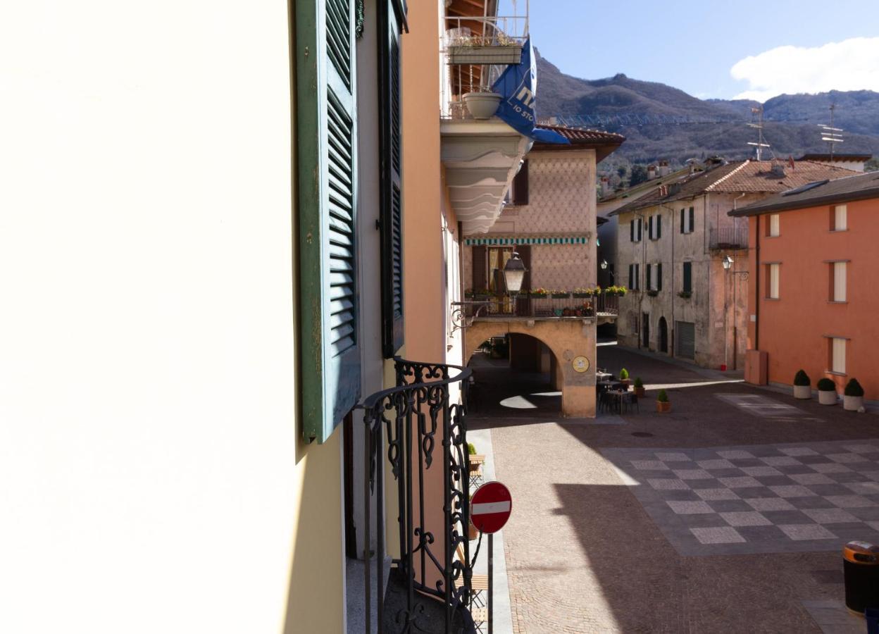 Mamma Ciccia Holiday Home - Lake Front Apartment مانديلو ديل لاريو المظهر الخارجي الصورة
