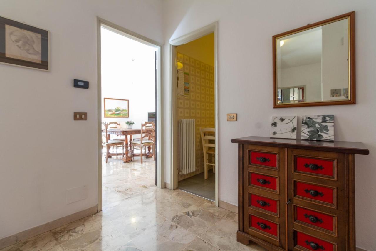 Mamma Ciccia Holiday Home - Lake Front Apartment مانديلو ديل لاريو المظهر الخارجي الصورة